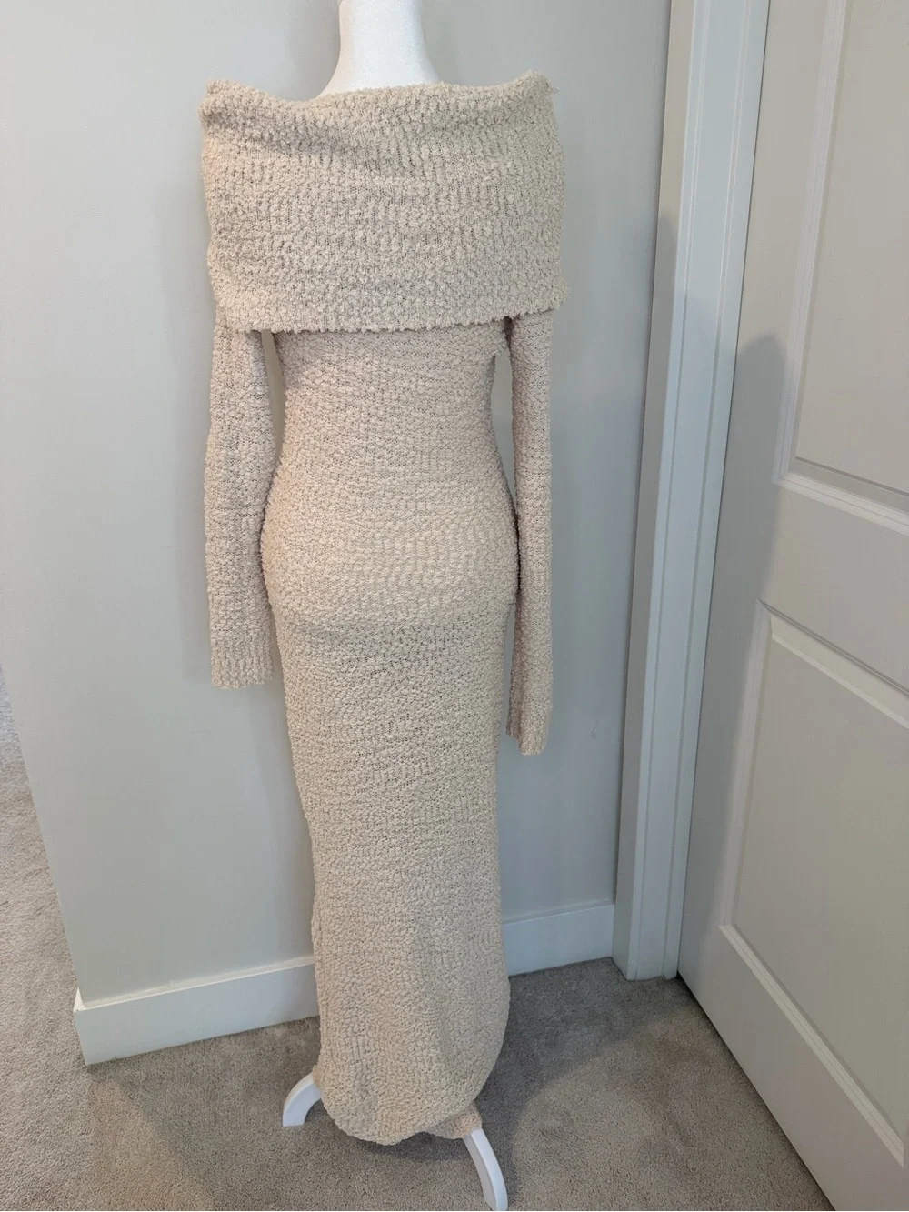 JLUXLABEL Off-Shoulder Cream Maxi Knit Dress - Picture 9 of 14